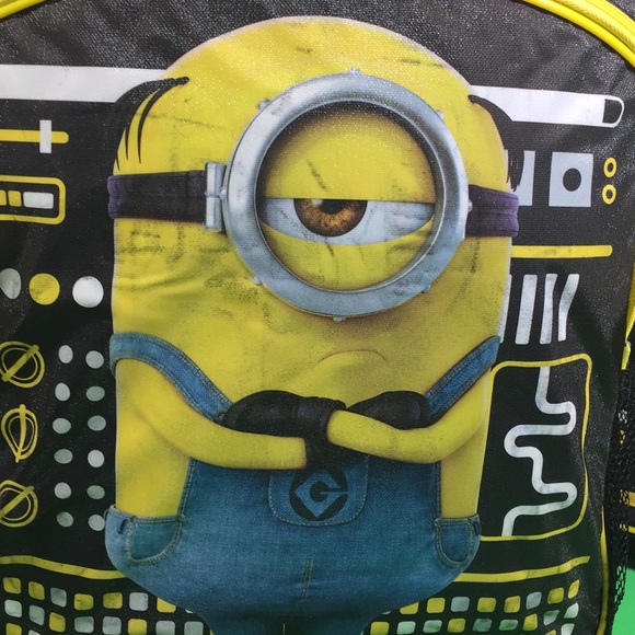 2 LEFT❗️Universal’s Despicable Me 3 Backpack - Picture 3 of 9